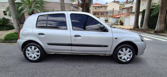 RENAULT CLIO 1.0 CAMPUS 16V FLEX 4P MANUAL